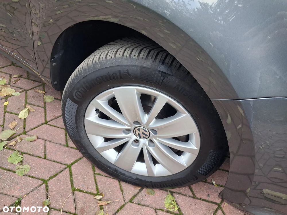 Volkswagen Sharan 2016 photo 2
