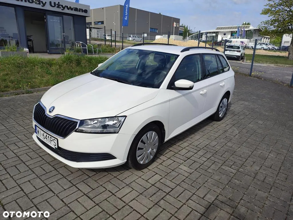 Skoda Fabia 1.0 Ambition - 2