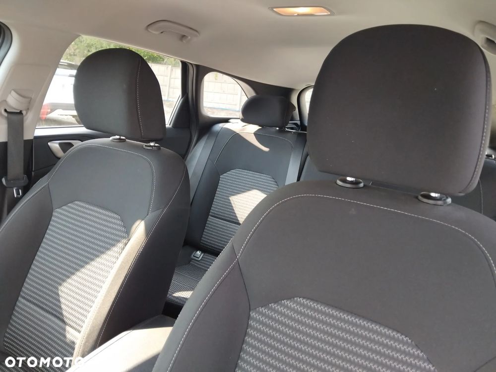 Kia Ceed 1.5 T-GDI M - 21