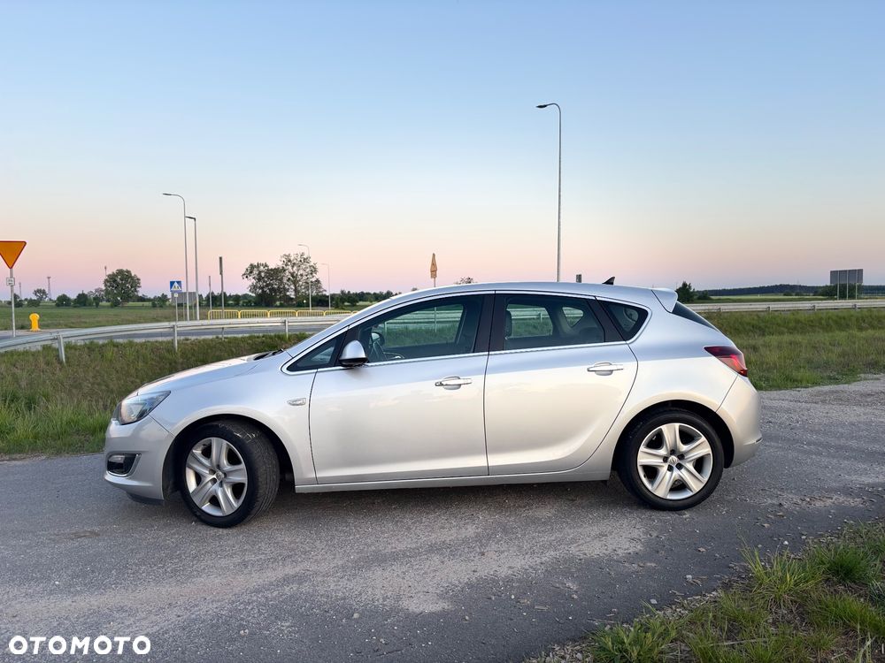 Opel Astra - 5