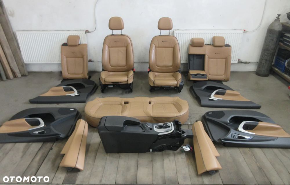 FOTEL KANAPA WNĘTRZE ŚRODEK TAPICERKA FOTELE INDIVIDUAL OPEL INSIGNIA A - 1