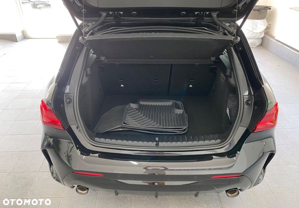 BMW Seria 1 - 22