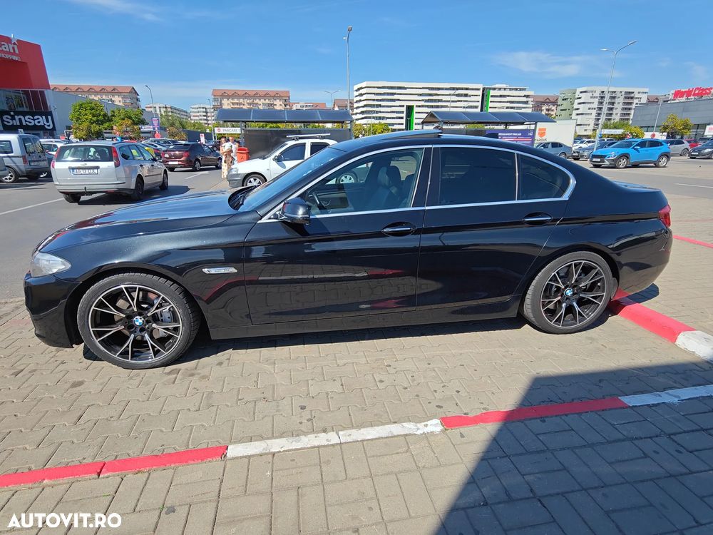 BMW Seria 5 530d xDrive Aut. Modern Line - 3