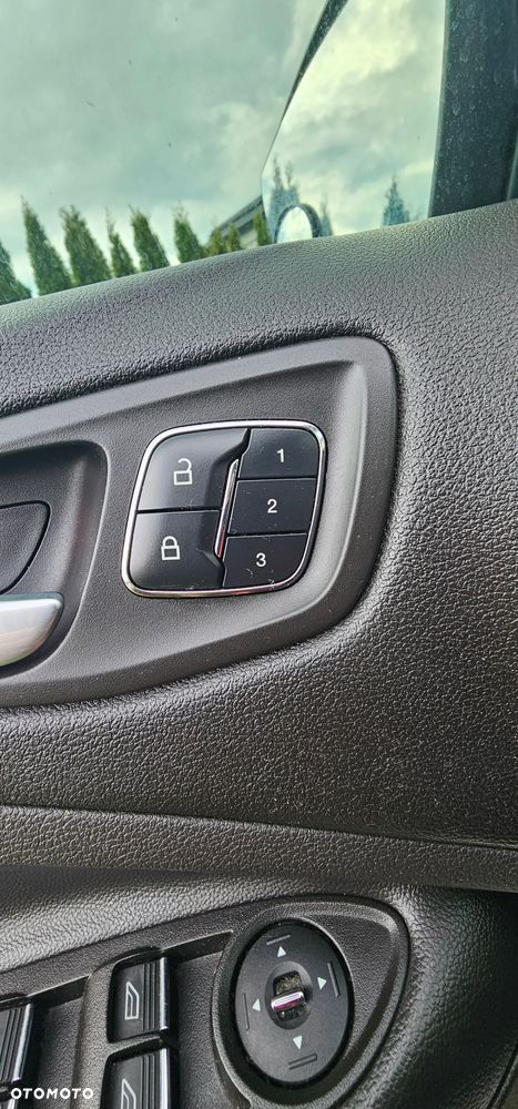 Ford Escape 2.0 EcoBoost AWD Titanium - 8
