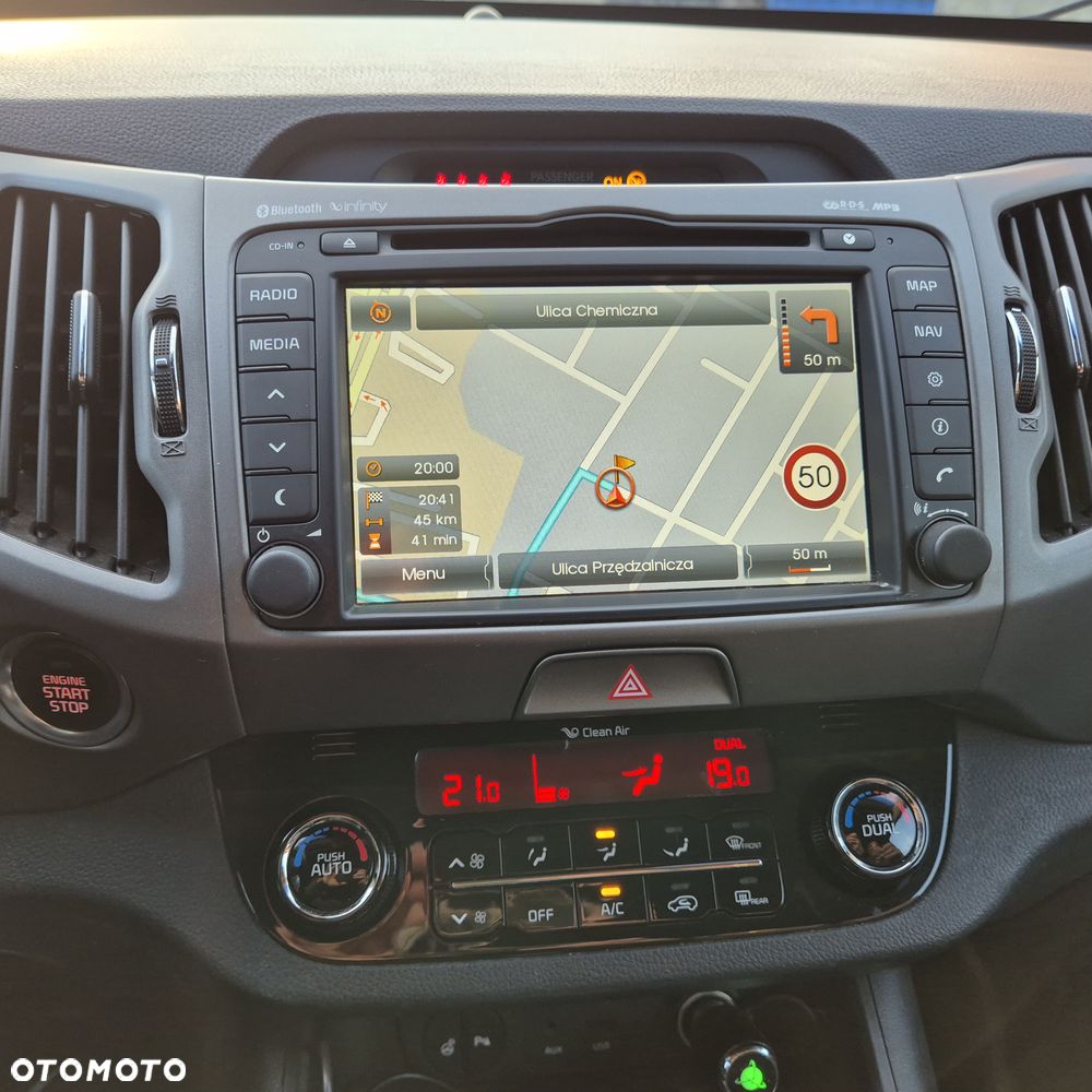 Kia Sportage - 4