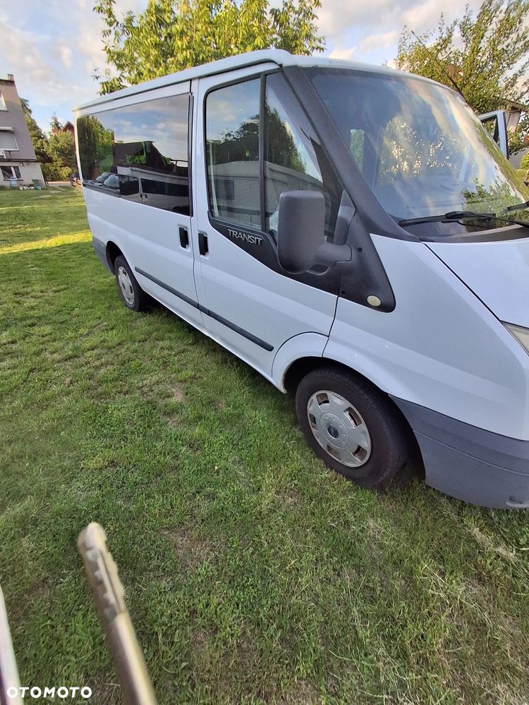 Ford Transit - 1