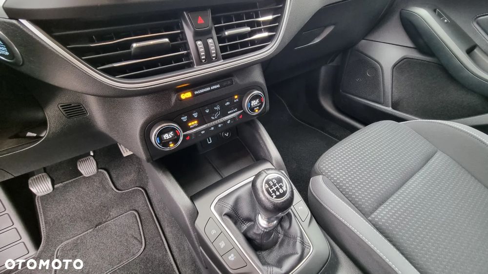 Ford Focus - 11
