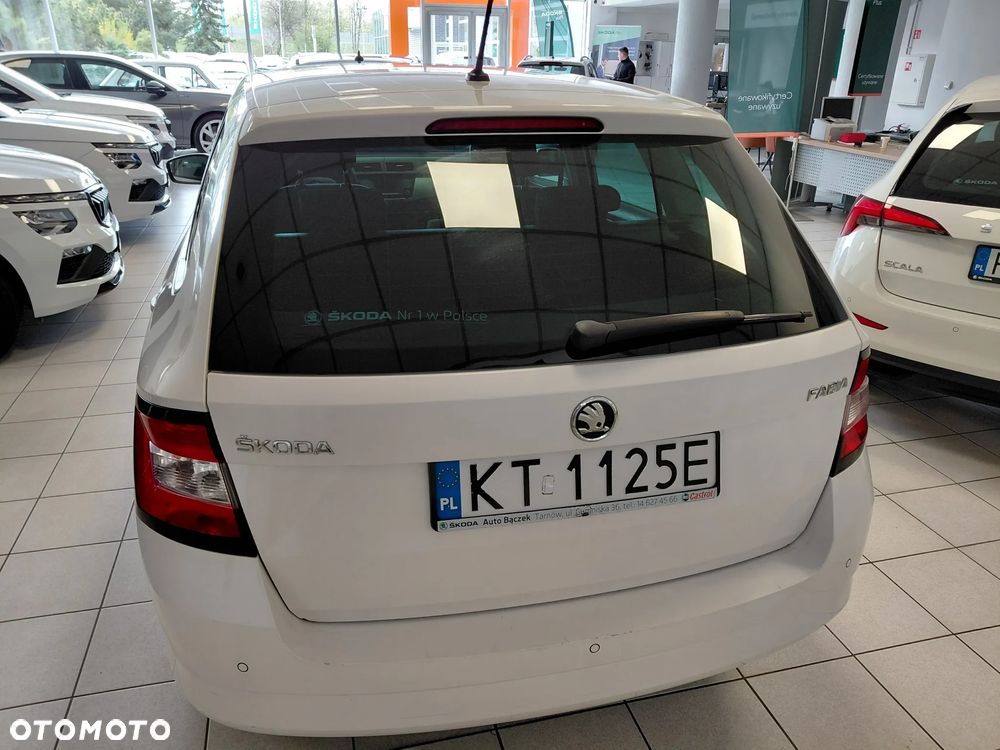 Skoda Fabia 1.0 TSI Ambition DSG - 4