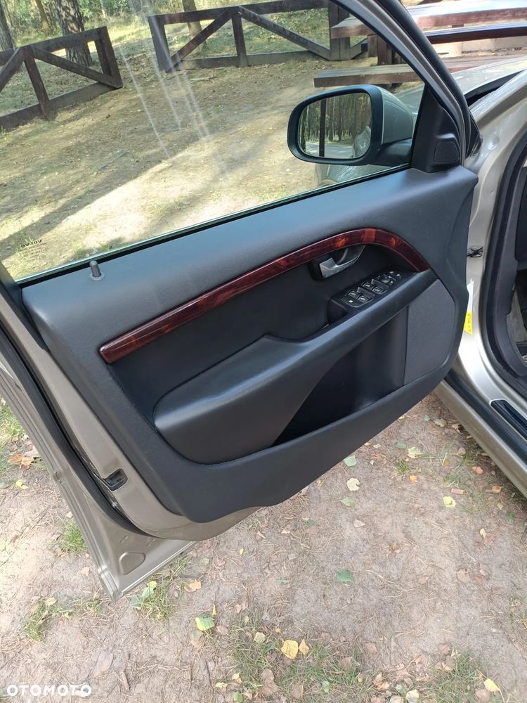 Volvo V70 2.0D Summum - 13