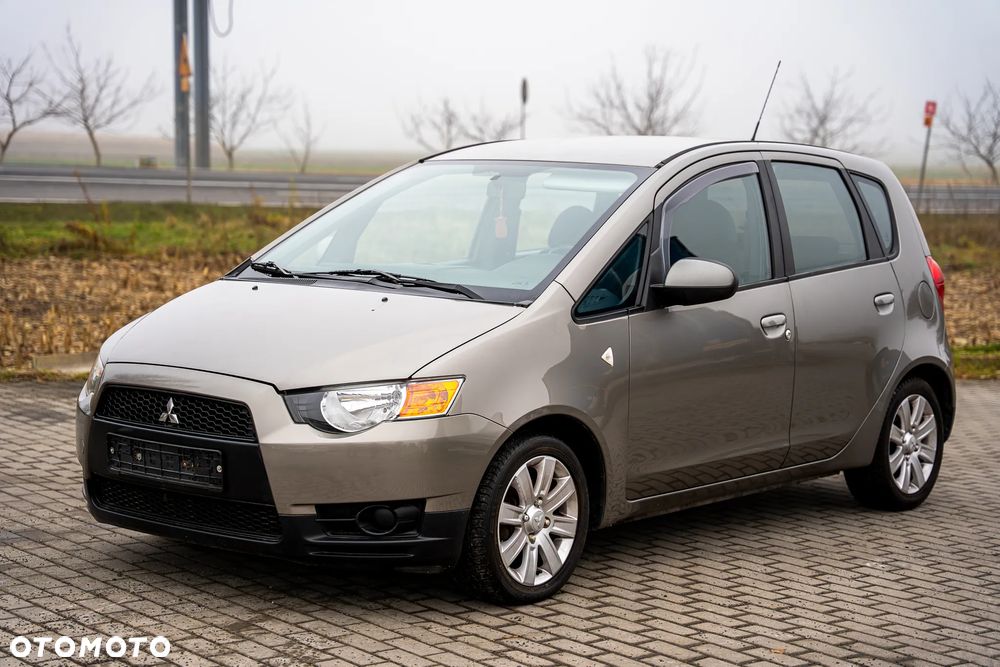 Mitsubishi Colt 1.3 Automatik Intense - 12