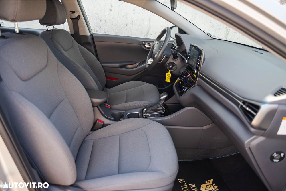 Hyundai IONIQ 1.6 GDI Premium - 15
