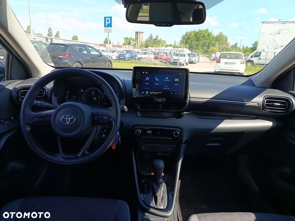 Toyota Yaris Hybrid 1.5 Style - 11