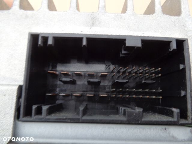 BMW E91 E91lift wzmacniacz hifi 9233963 - 2