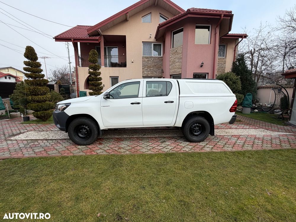 Toyota Hilux - 4