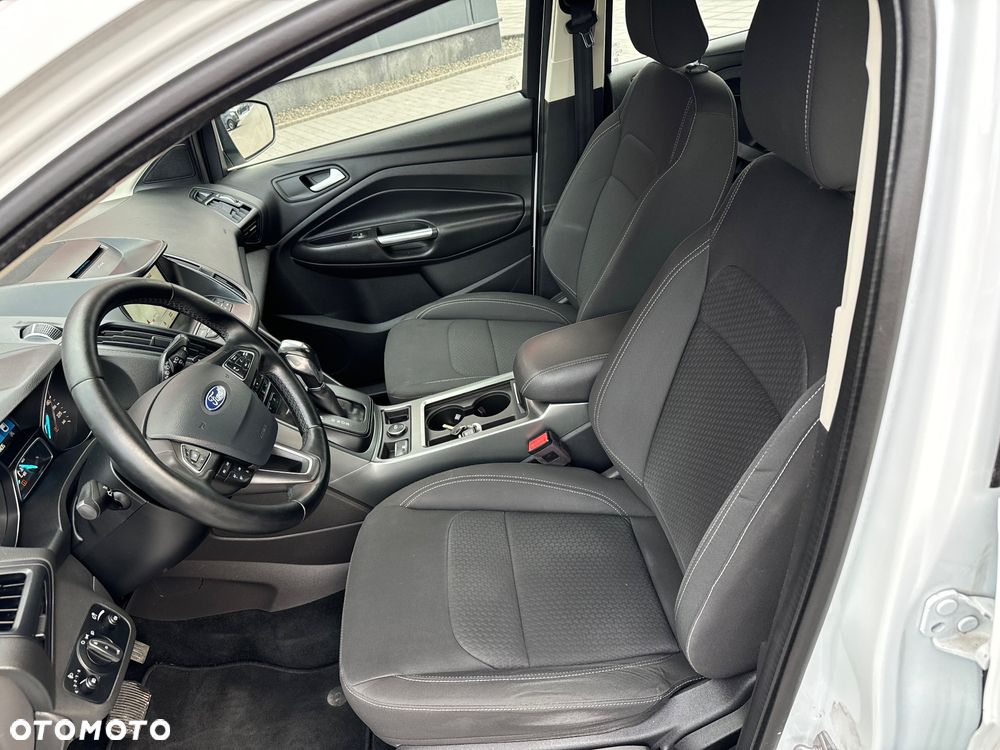 Ford Kuga 2.0 TDCi AWD Titanium - 6