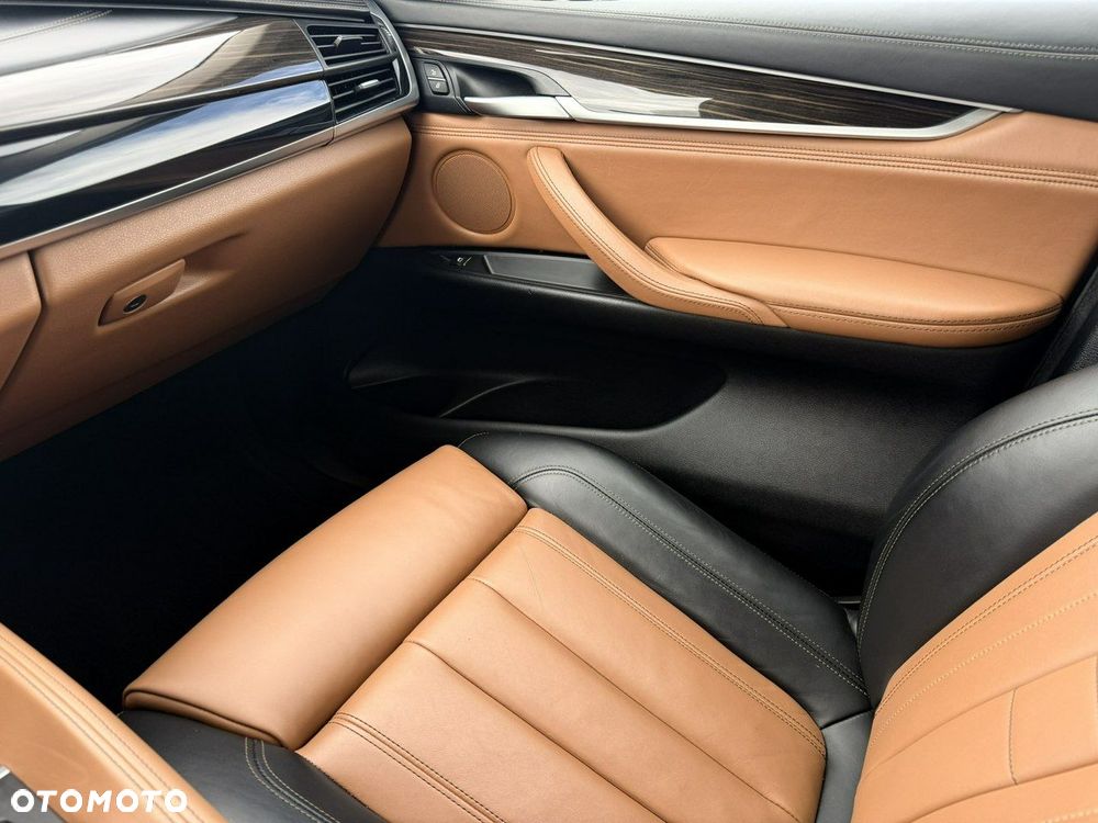 BMW X6 xDrive40d - 13