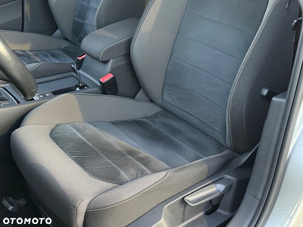 Volkswagen Golf Variant 1.6 TDI BlueMotion Technology Comfortline - 12