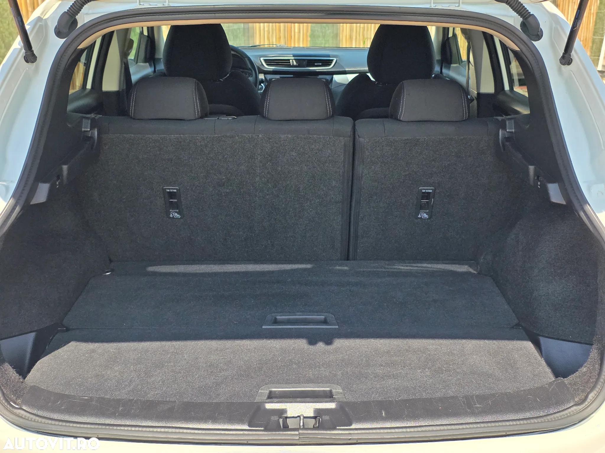 Nissan Qashqai 1.5 DCI Start/Stop N-Connecta - 19