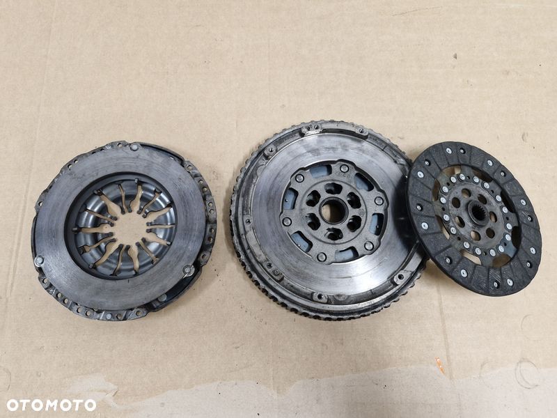 renault kadjar 1.2 tce sprzęgło dwumasowe koło tarcza docisk a0521 - 6