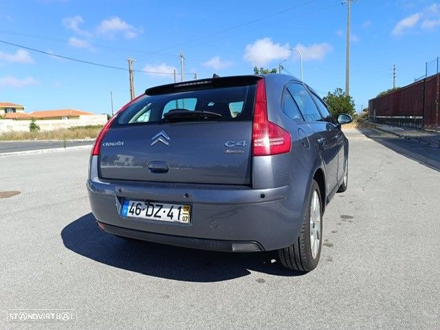 Citroën C4 1.6 HDi 110 Exclusive - 11