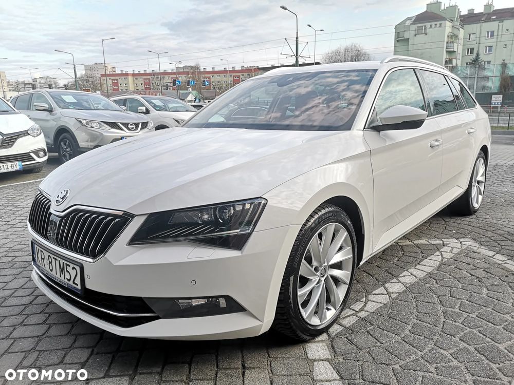Skoda Superb 2.0 TDI 4x4 Style DSG - 1