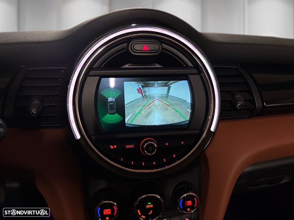 MINI Cabrio Cooper Auto - 8