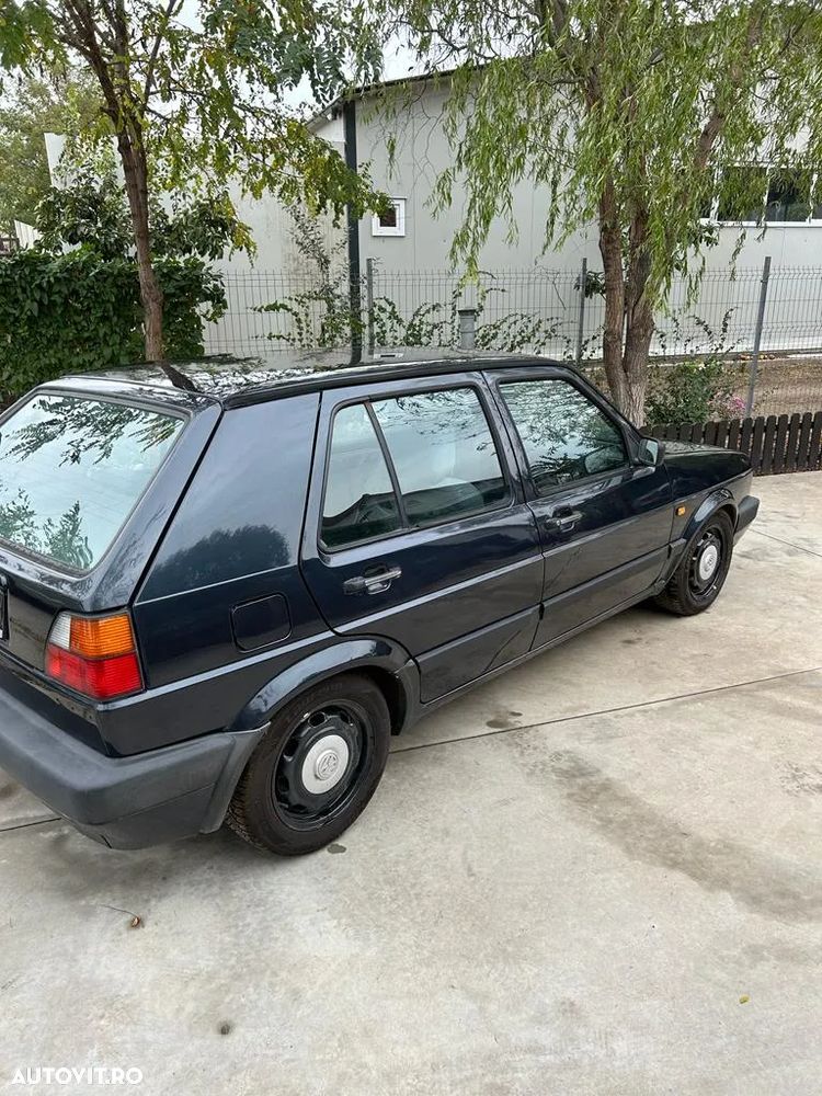 Volkswagen Golf GL - 3