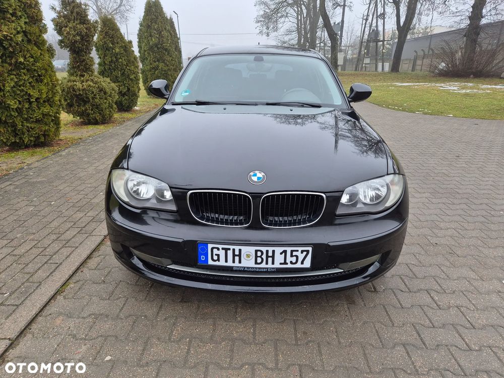 BMW Seria 1 116d Sport Line - 2
