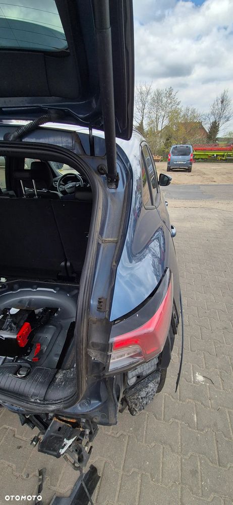 Ford Kuga 2.5 FHEV AWD ST-Line X - 16