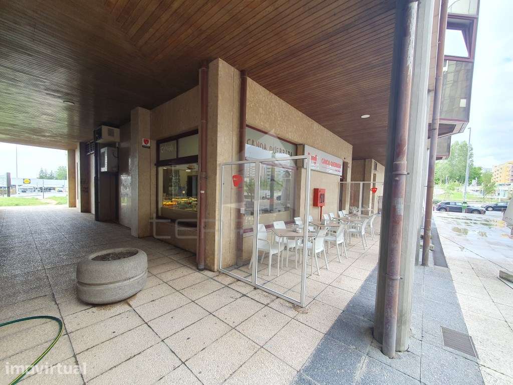 Trespasse de café no Parque Urbano de Gondomar - Grande imagem: 3/17