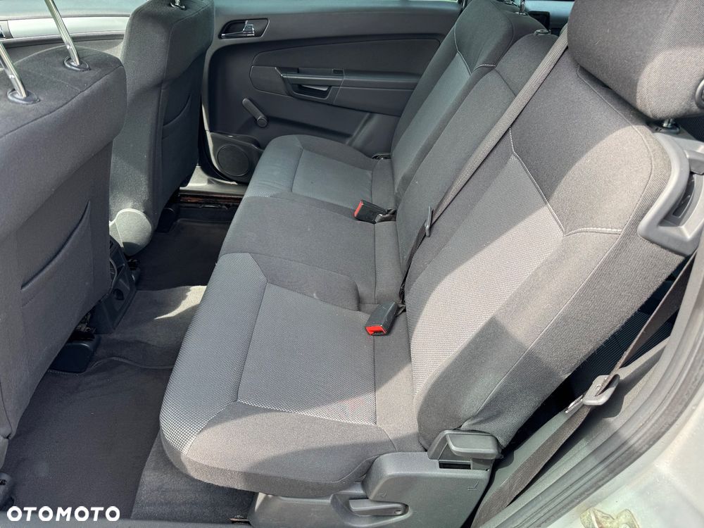 Opel Zafira 1.8 Design Edition - 15