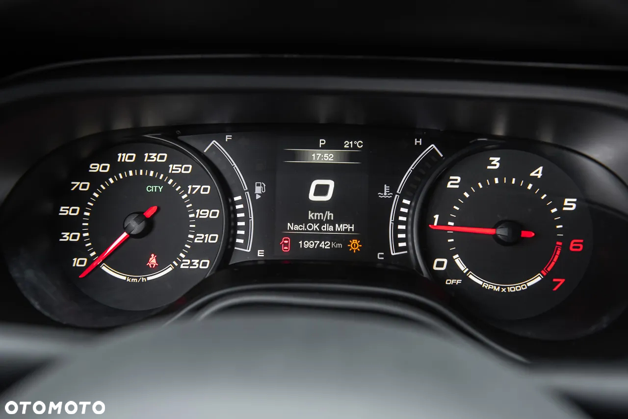 Fiat Tipo - 18