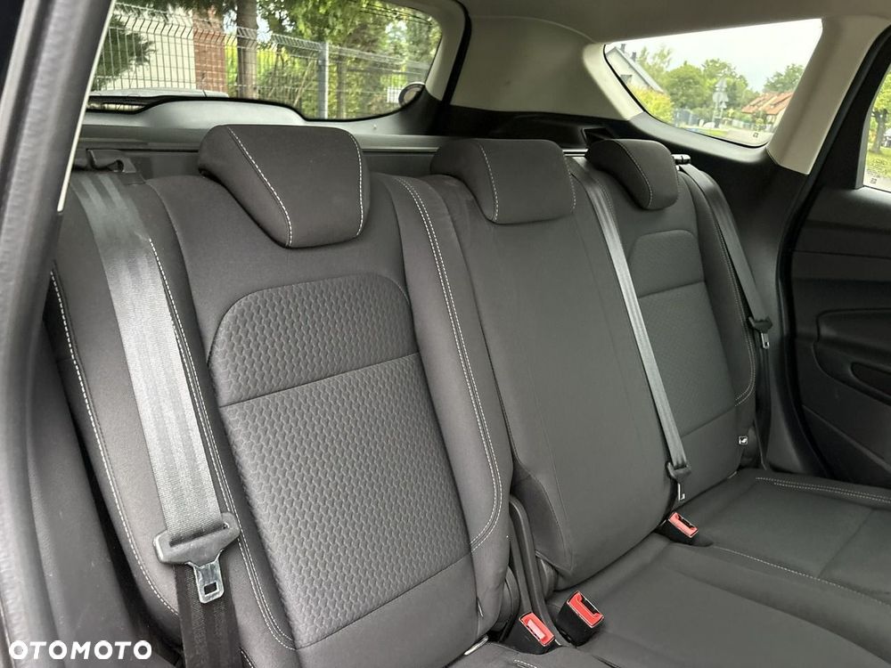Ford Kuga 1.5 EcoBoost 2x4 Cool & Connect - 21