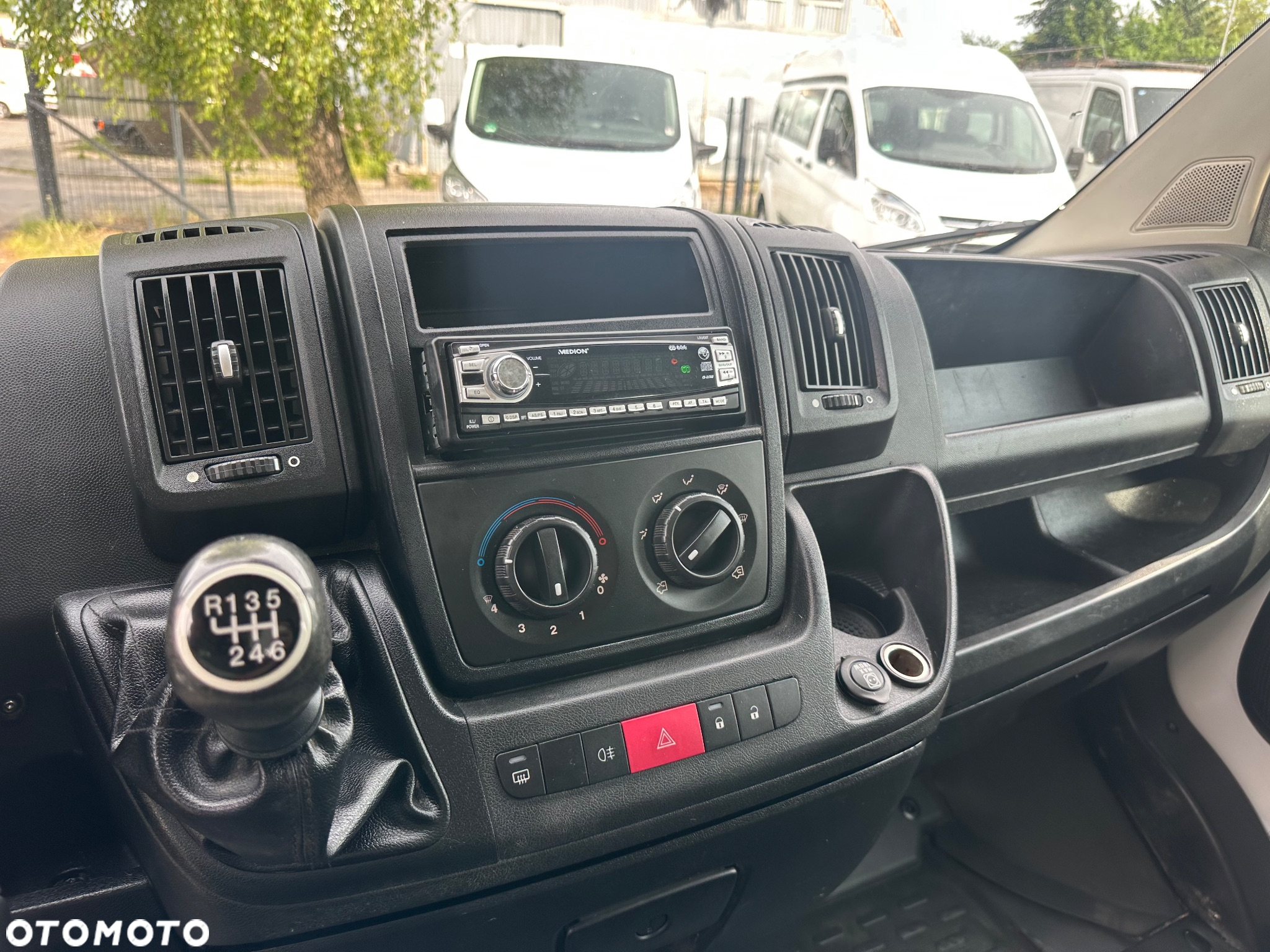 Citroën Jumper 2.2 130ps 2014r L4 Hak 3000kg - 16