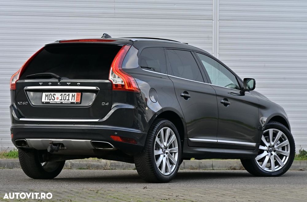 Volvo XC 60 D4 Geartronic Summum - 3