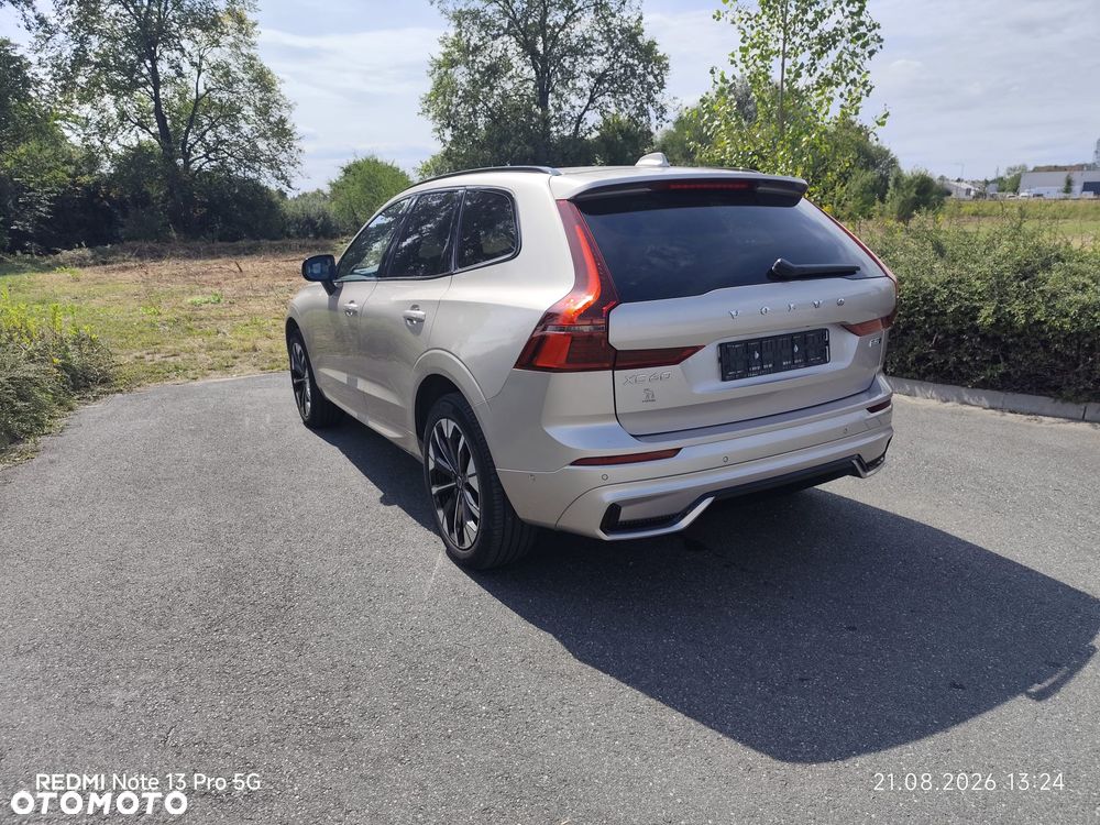 Volvo XC 60 B5 B AWD Ultra Dark - 5