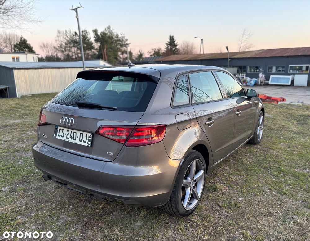 Audi A3 Sportback 1.6 TDI Ambition - 5