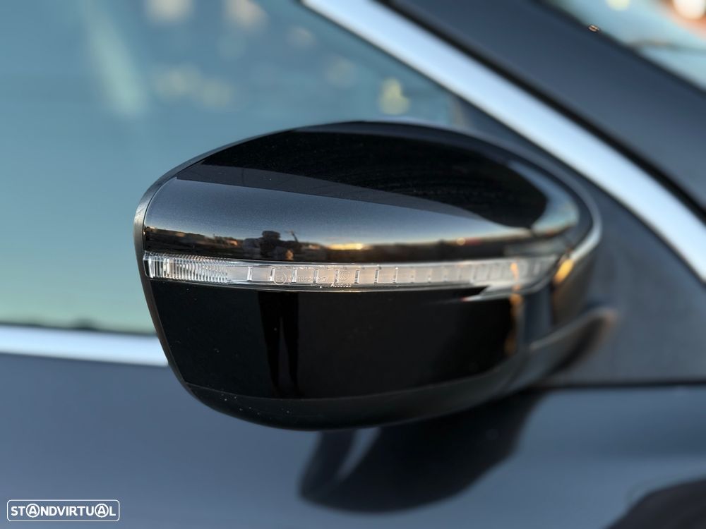 Nissan Qashqai 1.5 dCi N-Connecta 18 - 8