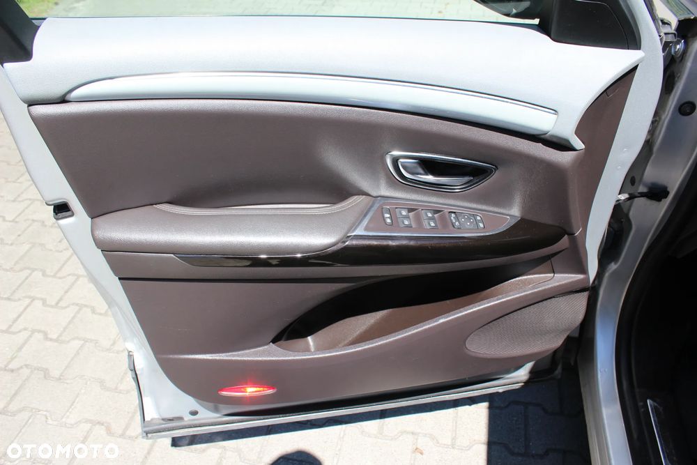 Renault Espace - 18