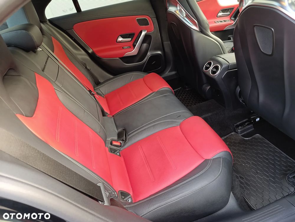 Mercedes-Benz CLA AMG 45 S 4-Matic+ 8G-DCT - 21