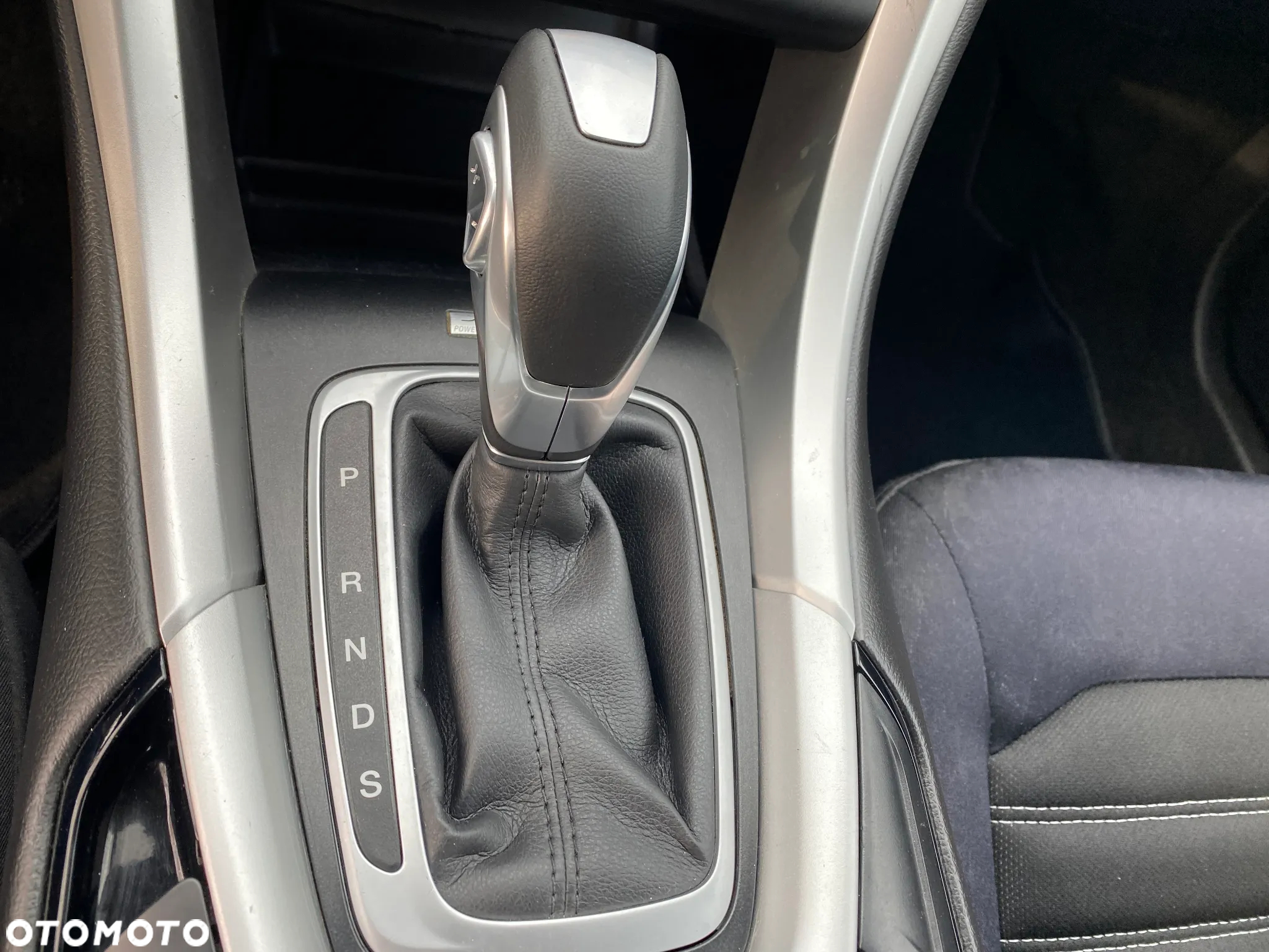 Ford Fusion - 9