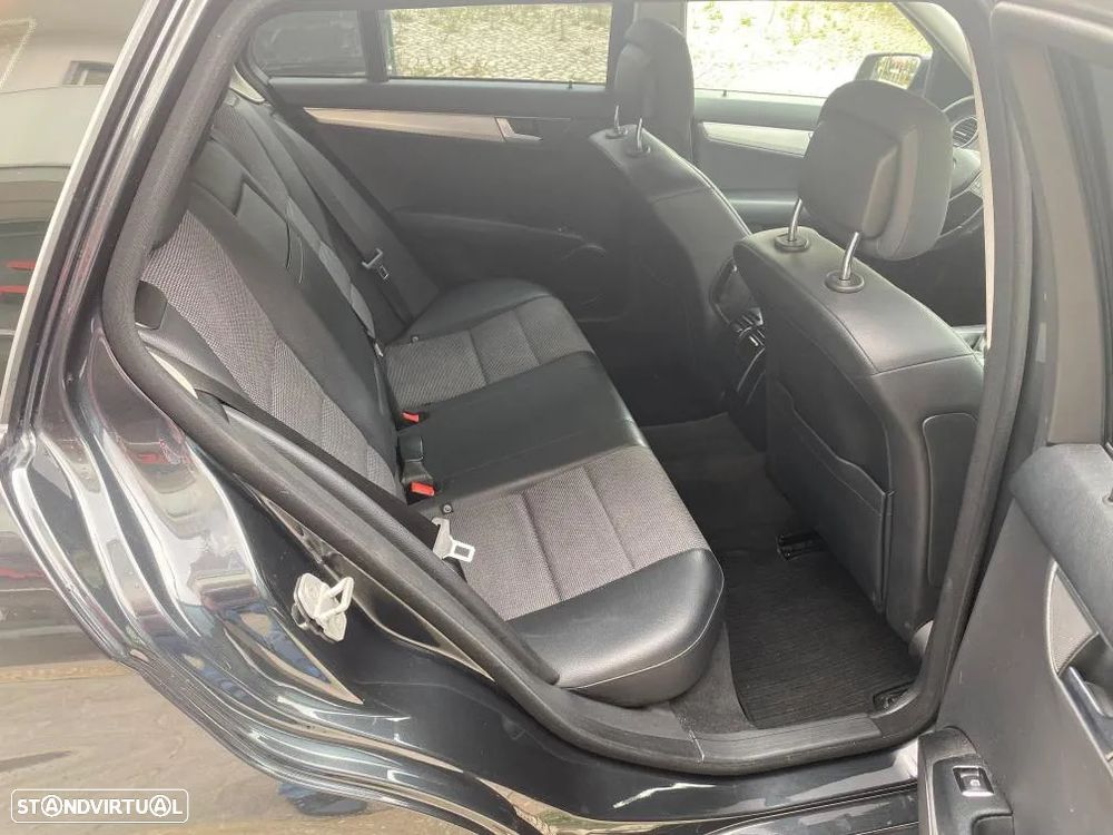 Mercedes-Benz C 220 - 30