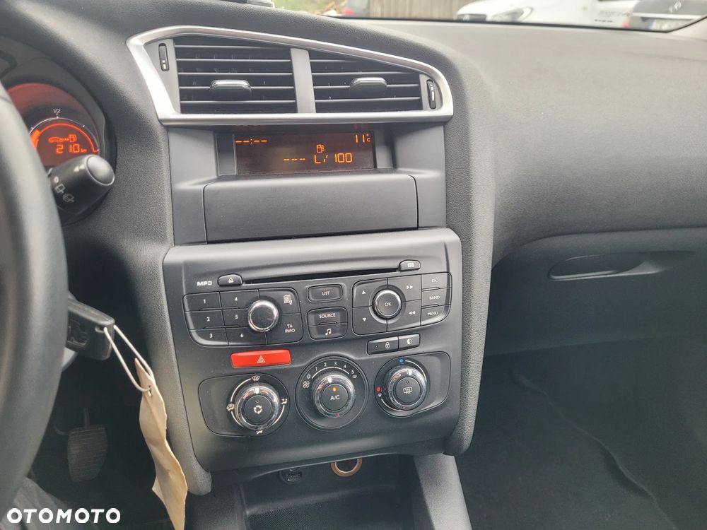 Citroën C4 HDi 90 Tendance - 22