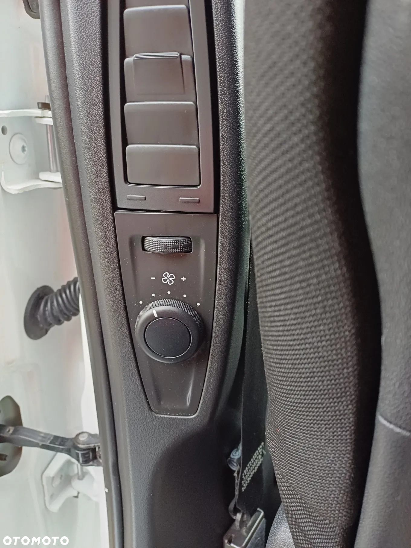 Citroën C4 SpaceTourer Grand BlueHDi 130 Stop&Start EAT8 SHINE PACK - 23