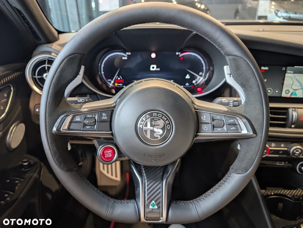 Alfa Romeo Giulia - 9