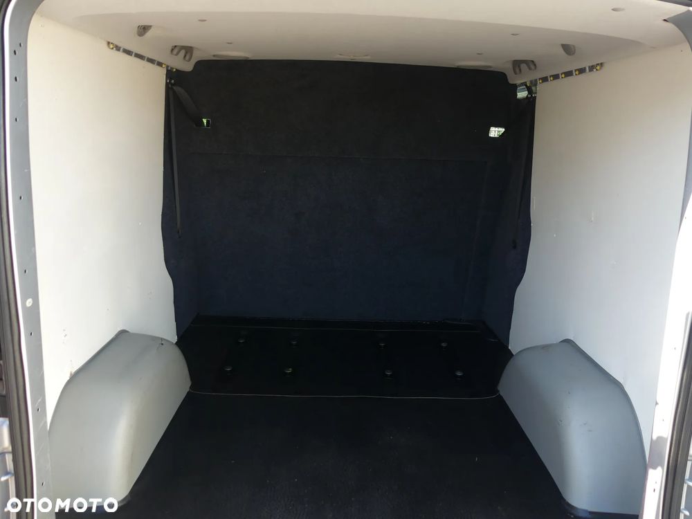 Renault Trafic - 24