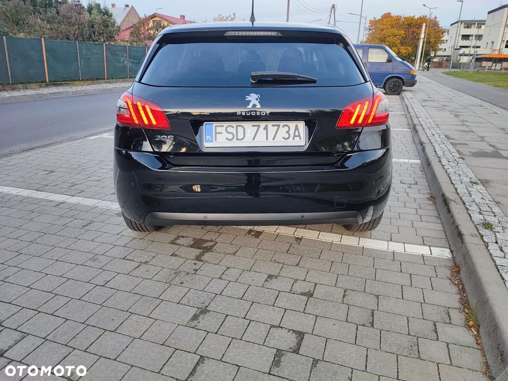 Peugeot 308 - 6
