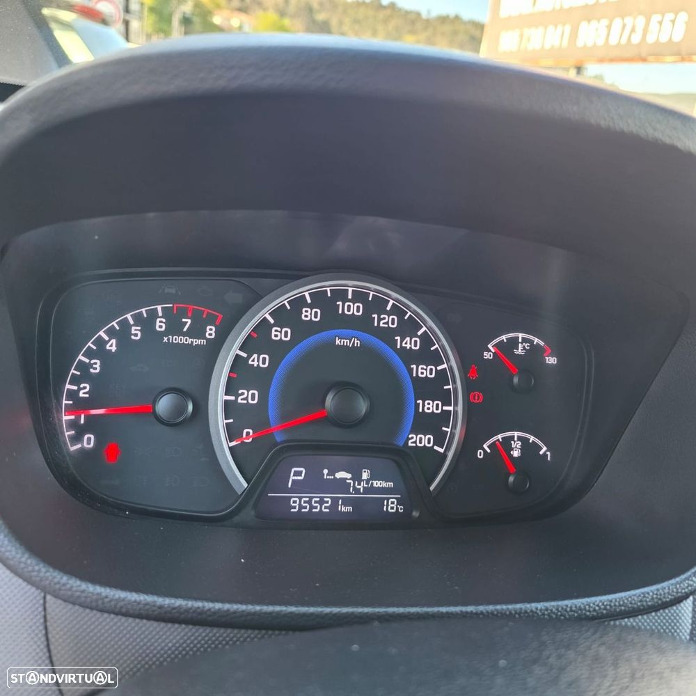 Hyundai i10 1.0 Style AT - 22