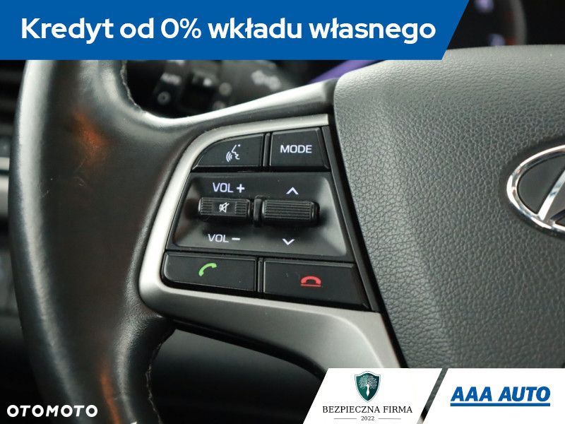 Hyundai Elantra - 14