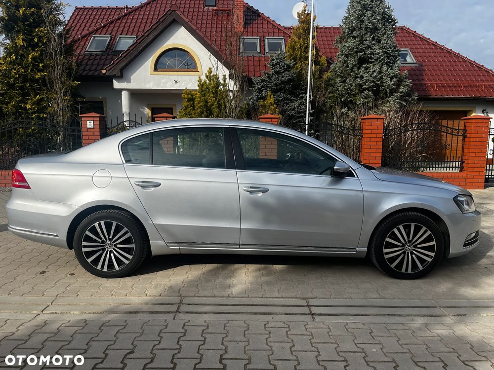 Volkswagen Passat 1.4 TSI BMT Comfortline - 22